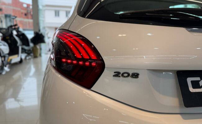 Peugeot 208 active