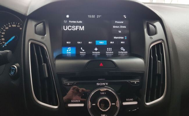 Ford FOCUS 2.0 TITANIUM PLUS FASTBACK 16V FLEX 4P POWERSHIFT