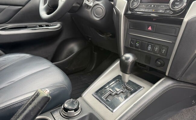 Mitsubishi L200