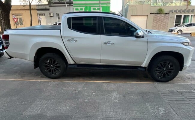 Mitsubishi L200 TRITON