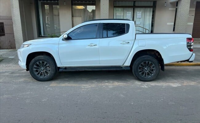 Mitsubishi L200 TRITON