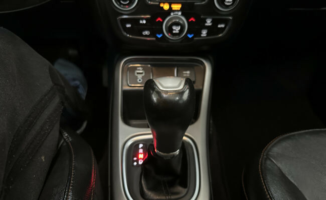 Jeep COMPASS LONGITUDE 2.0 4x2 Flex 16V Aut.