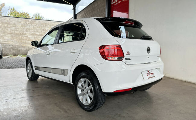 Volkswagen Gol SELEÇÃO 1.0 Mi Total Flex 8V 5p