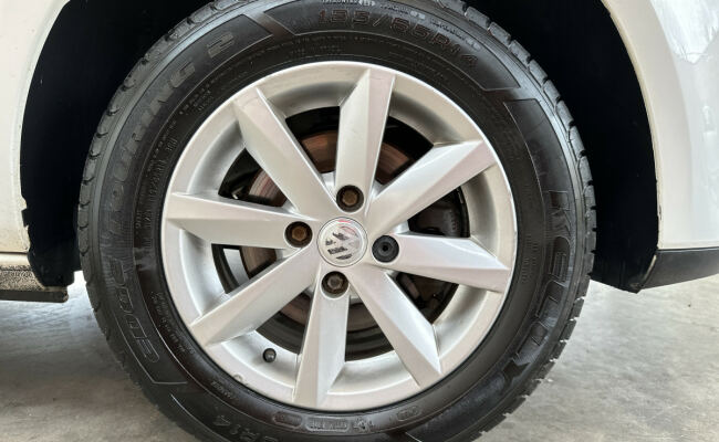 Volkswagen Gol SELEÇÃO 1.0 Mi Total Flex 8V 5p