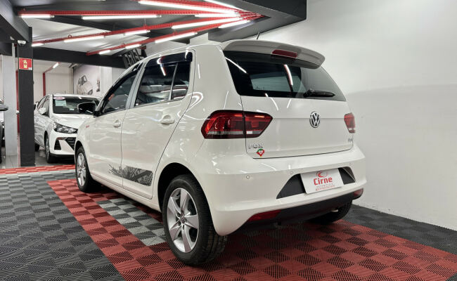 Volkswagen Fox Rock in Rio 1.6 Mi Total Flex 8V 5p