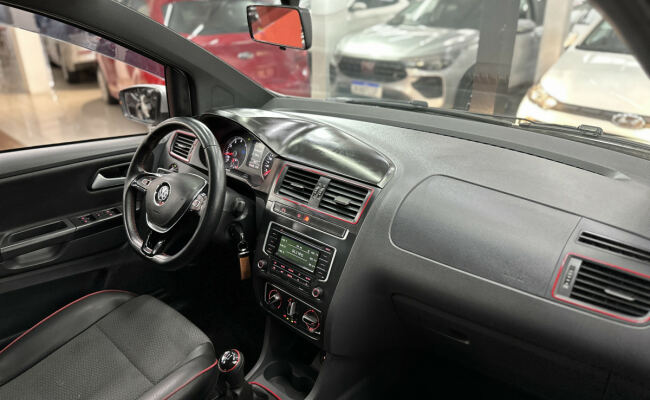 Volkswagen Fox Rock in Rio 1.6 Mi Total Flex 8V 5p