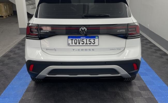 Volkswagen T-CROSS 1.4 250 TSI TOTAL FLEX HIGHLINE AUTOMÁTICO