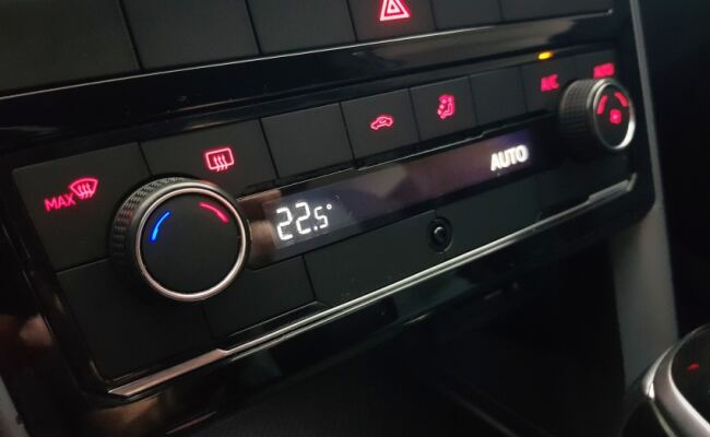 Volkswagen T-CROSS 1.0 200 TSI TOTAL FLEX COMFORTLINE AUTOMÁTICO