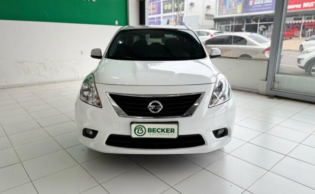 Nissan Versa