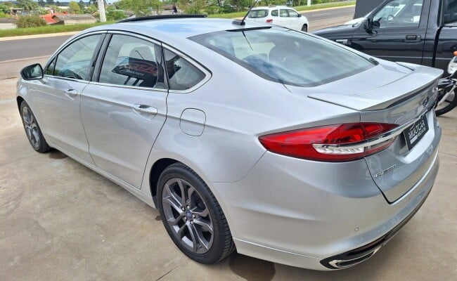 Ford FUSION