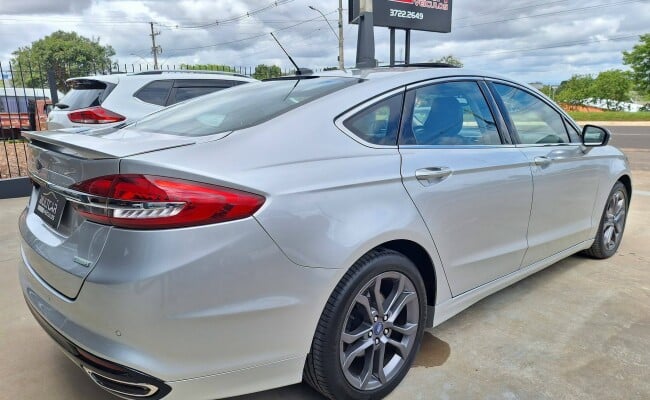 Ford FUSION