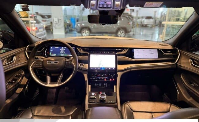 Jeep GRAND CHEROKEE