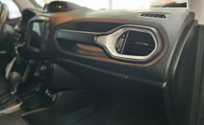 Jeep Renegade Longitude 1.8 4x2 Flex 16V Aut.