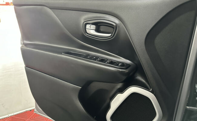 Jeep Renegade Longitude 1.8 4x2 Flex 16V Aut.