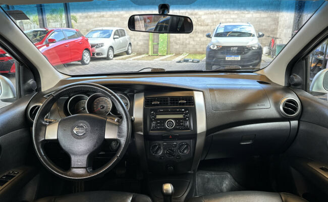 Nissan LIVINA X-GEAR SL 1.6 16V Flex Fuel Mec.