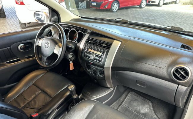 Nissan LIVINA X-GEAR SL 1.6 16V Flex Fuel Mec.