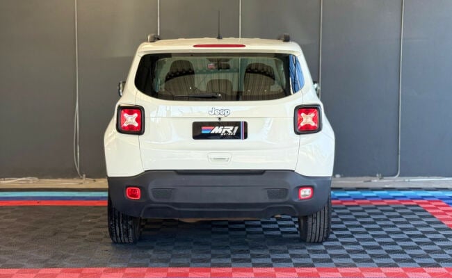 Jeep Renegade 1.8 4x2 Flex 16V Aut.