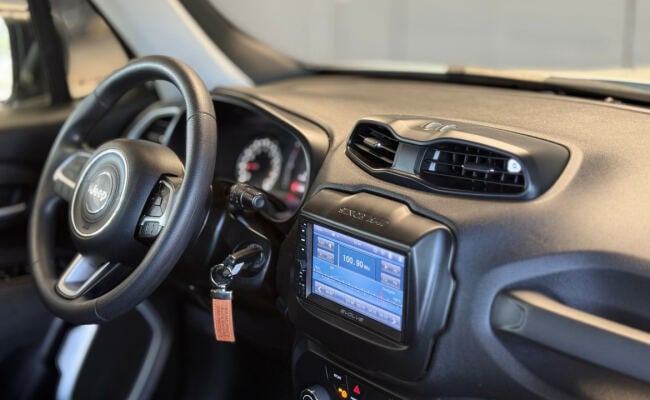 Jeep Renegade 1.8 4x2 Flex 16V Aut.