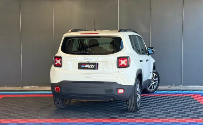 Jeep Renegade 1.8 4x2 Flex 16V Aut.