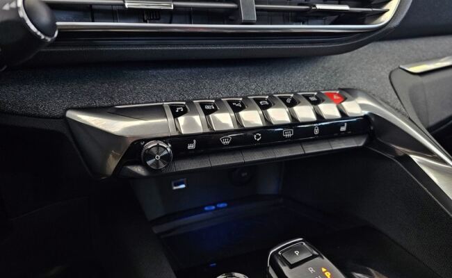 Peugeot 3008 1.6 GRIFFE PACK THP 16V GASOLINA 4P AUTOMÁTICO