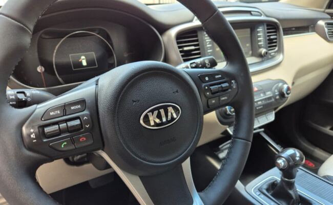 Kia SORENTO 3.3 V6 GASOLINA EX 7L AUTOMATICO