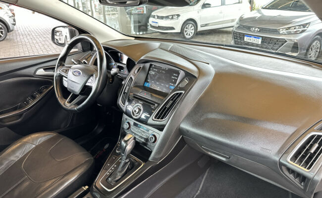 Ford Focus TITA/TITA Plus 2.0  Flex 5p Aut.