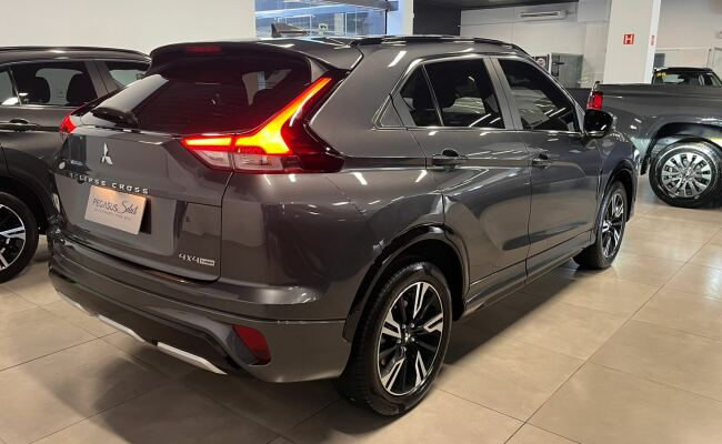 Mitsubishi ECLIPSE CROSS HPE-S AWC