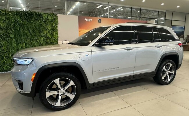 Jeep GRAND CHEROKEE