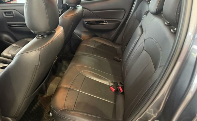Mitsubishi L200 TRITON