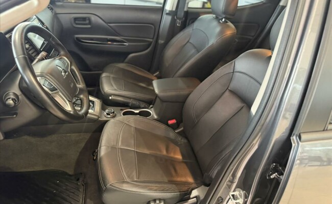 Mitsubishi L200 TRITON