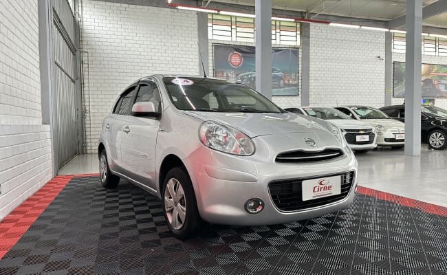 Nissan MARCH 1.0 16V Flex Fuel 5p