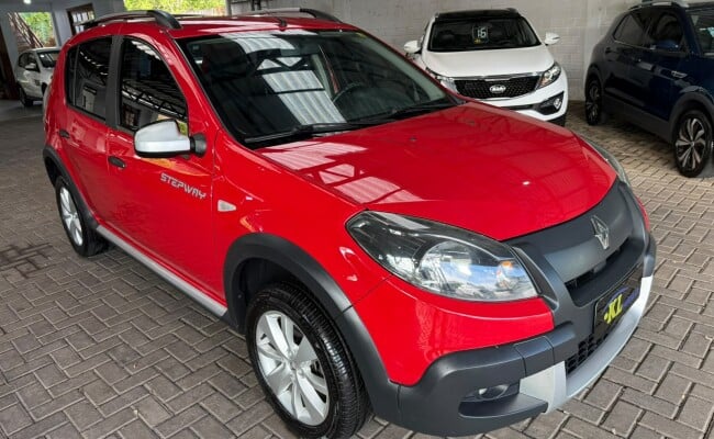 Renault SANDERO