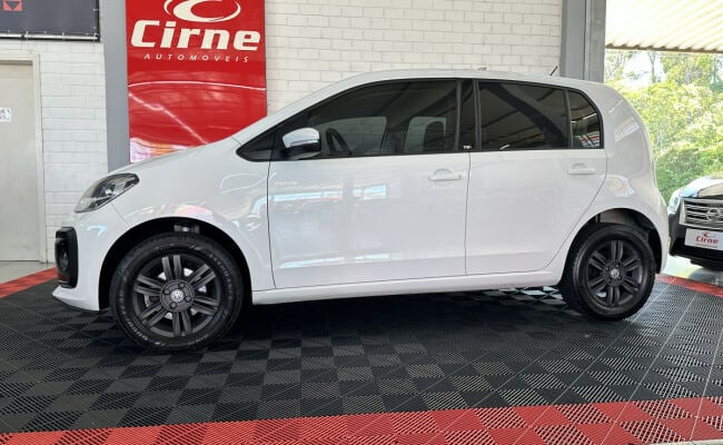 Volkswagen up! move 1.0 TSI Total Flex 12V 5p