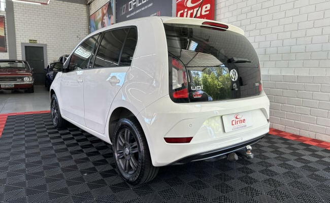 Volkswagen up! move 1.0 TSI Total Flex 12V 5p