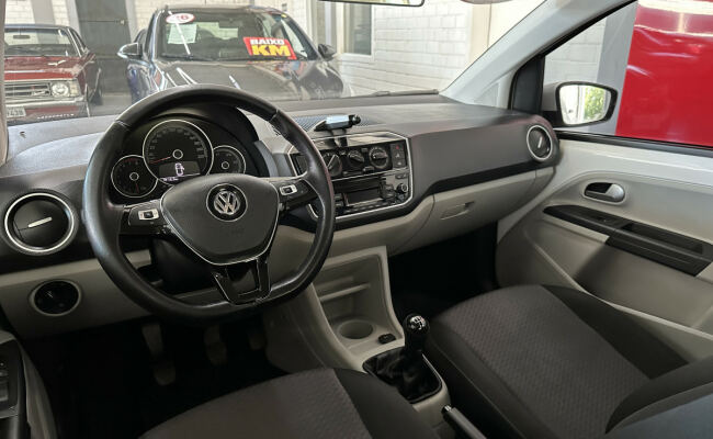 Volkswagen up! move 1.0 TSI Total Flex 12V 5p