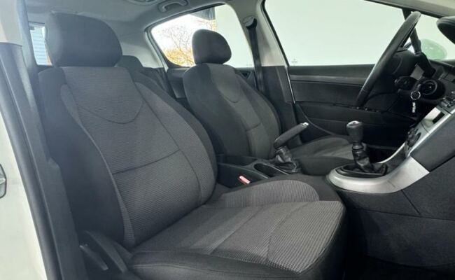 Peugeot 308 1.6 active 16v flex 4p manual