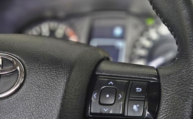 Toyota HILUX 2.8 D-4D TURBO DIESEL CD SRX LIMITED 4X4 AUTOMÁTICO