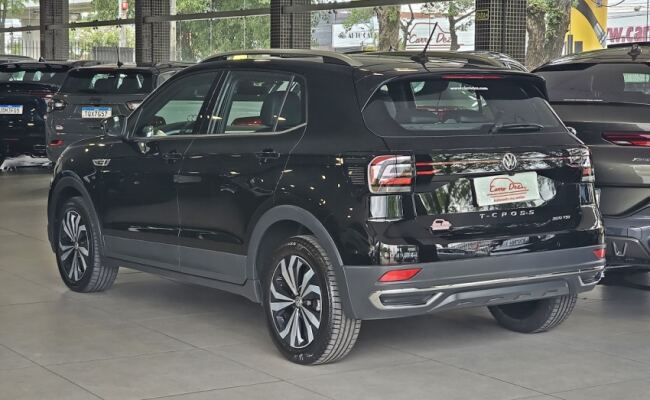 Volkswagen T-CROSS 1.4 250 TSI TOTAL FLEX HIGHLINE AUTOMÁTICO