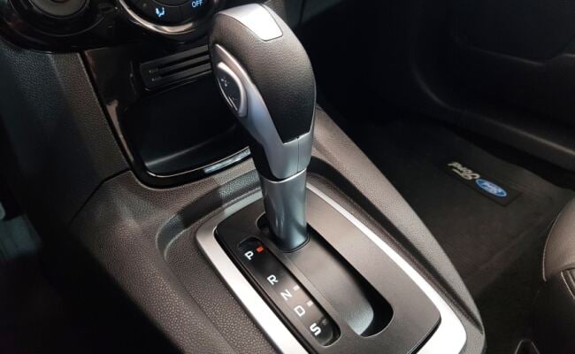 Ford FIESTA 1.6 TITANIUM HATCH 16V FLEX 4P POWERSHIFT