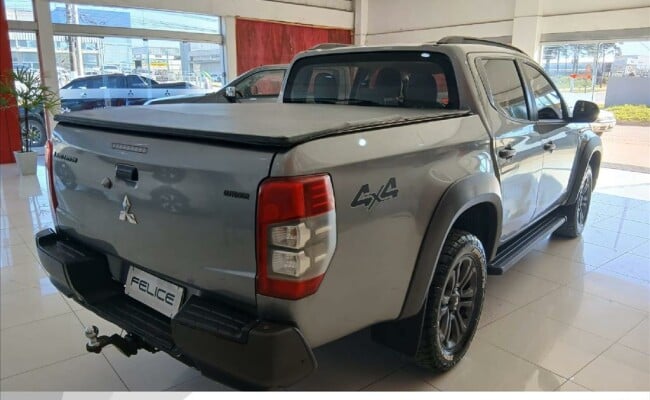 Mitsubishi L200 TRITON