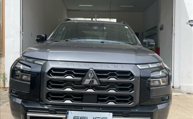 Mitsubishi TRITON