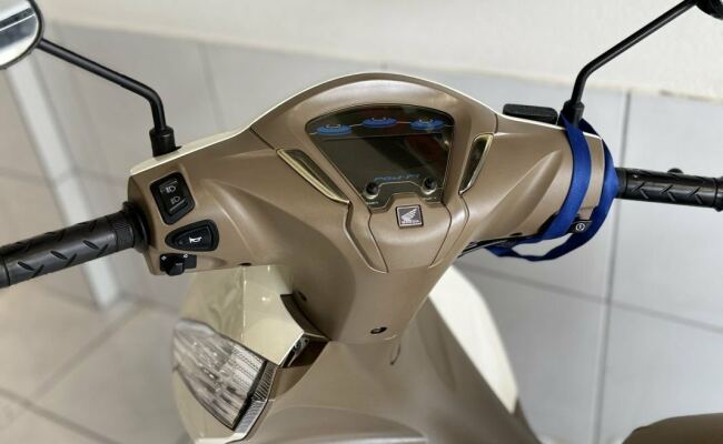Honda Biz 125 es