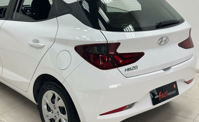 Hyundai hb20 10m vision