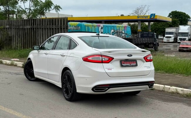 Ford FUSION