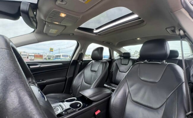 Ford FUSION