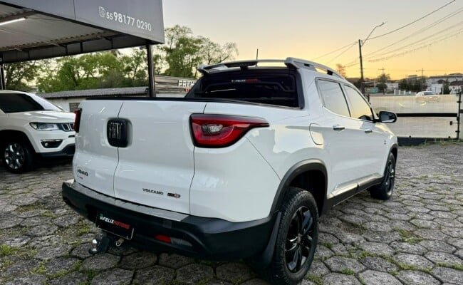 Fiat TORO VOLCANO AT D4