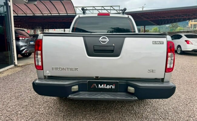 Nissan FRONTIER