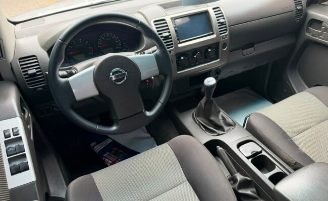 Nissan FRONTIER