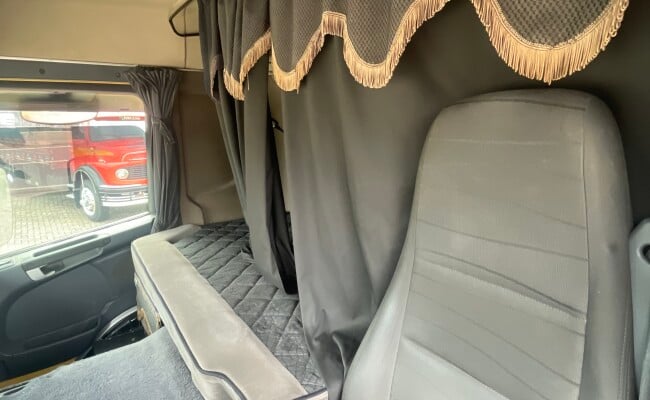 SCANIA P-360