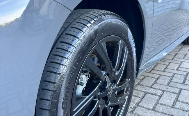 Peugeot 208 STYLE